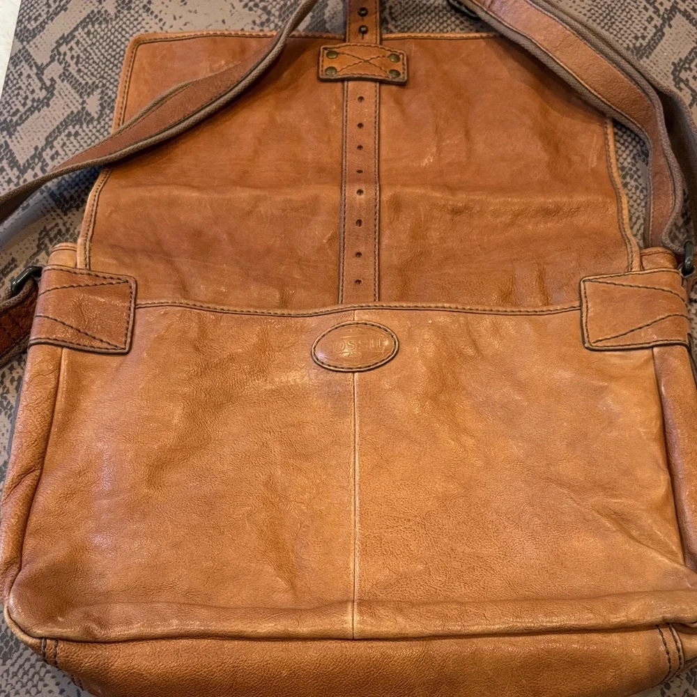 Fossil Brown Leather Messenger Bag